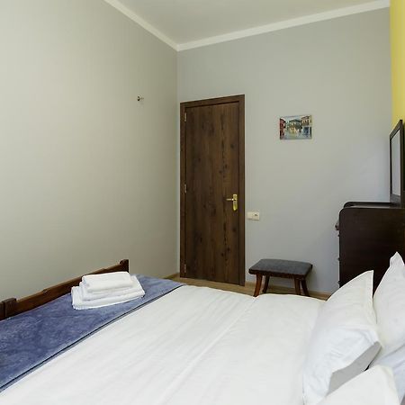 Big Family Guest House Tbilisi Exterior photo